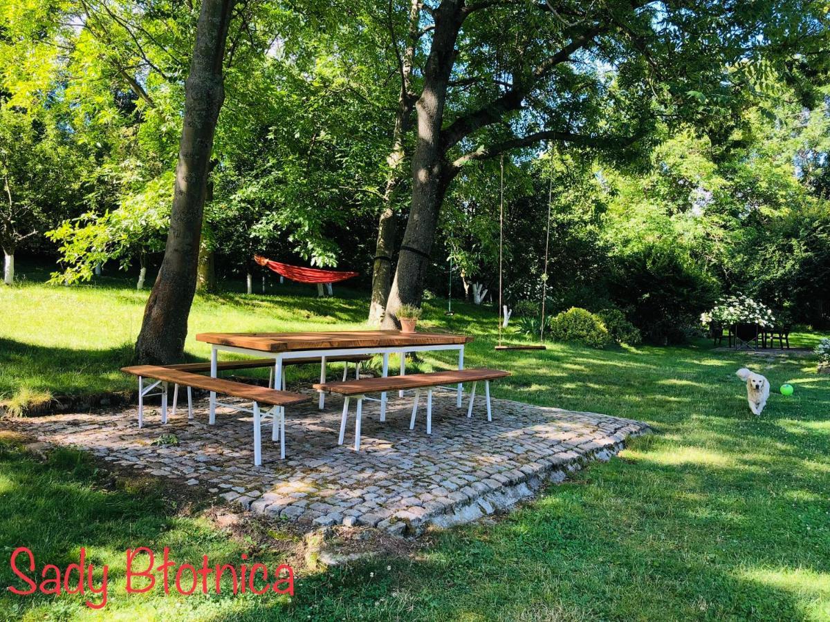 Sady Blotnica Dom Goscinny Prusy  Exterior foto